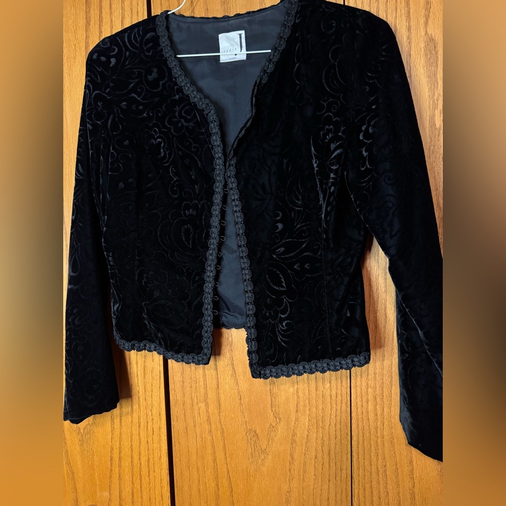 Vintage Elegant Black Velvet Jacket